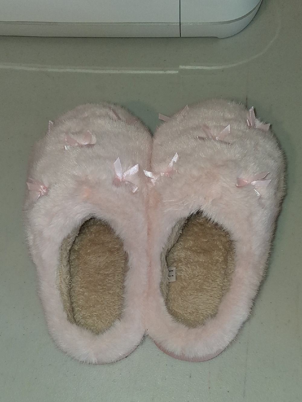 Cozy Pink Faux Fur Slip-On Slippers with Satin Bows